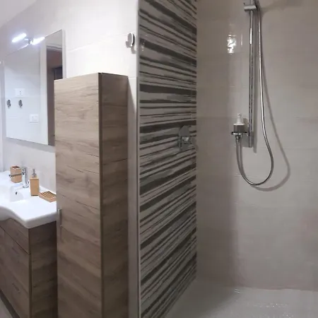 Panzió Edelweiss Salerno