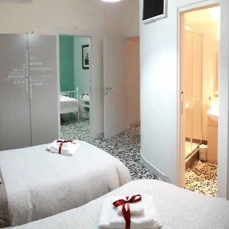 Edelweiss Bed & Breakfast Salerno